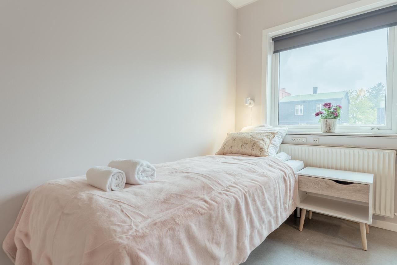Torsgota Guesthouse - In The Heart Of Torshavn Ngoại thất bức ảnh